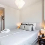 Skyline 5 Pool & Parking Free Apartament *