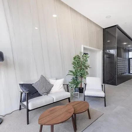 Skyline 5 Pool & Parking Free Apartamento *