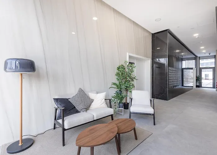 Skyline 5 Pool & Parking Free Apartamento *